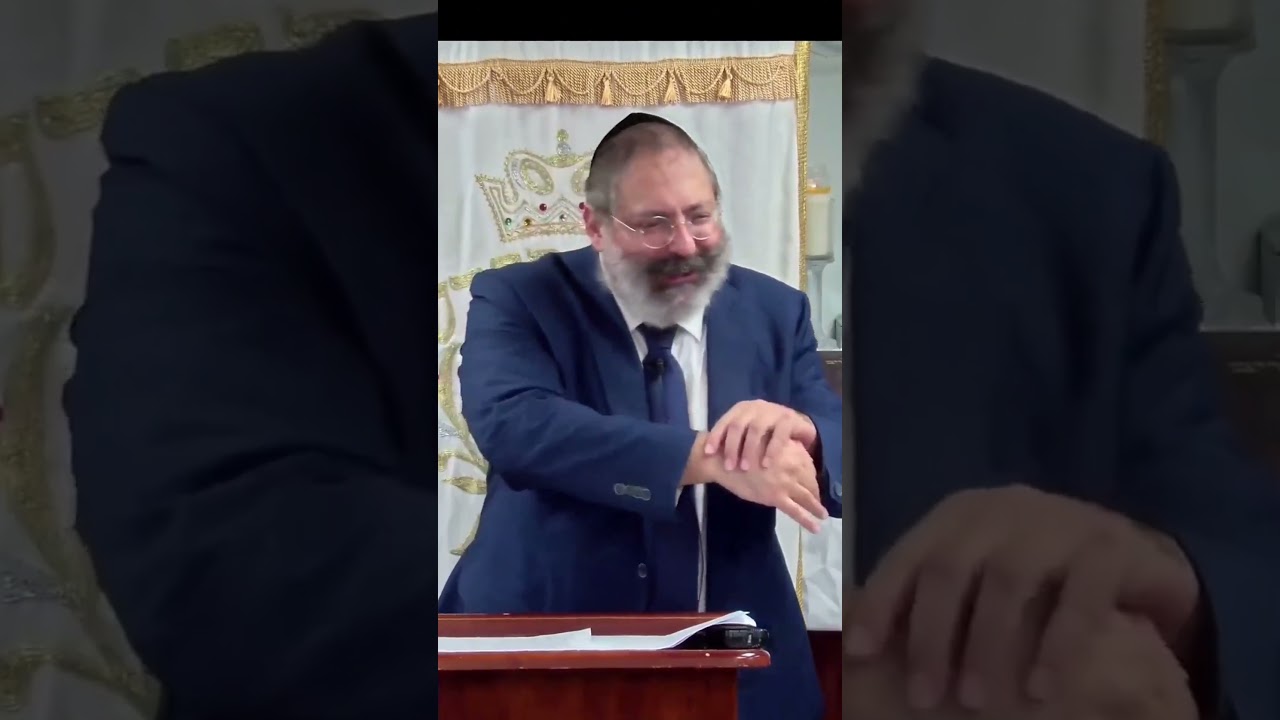 The Sukkah Is A Hug From GOD #sukkot #sukka #succus #sukah #jewish #fourspecies #hidabroot #love