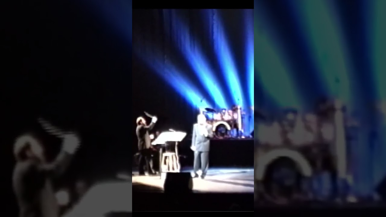 MBD hitting really high notes (unbelievable)