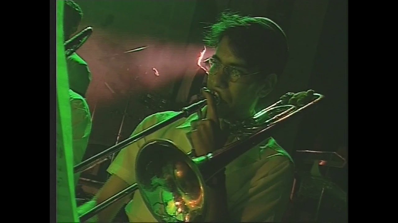 MBD and Yeedle ROCK the stage - nostalgia!