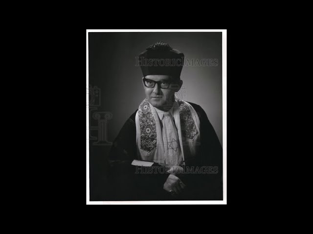 Cantor Zvi Aroni - Anu Avdu