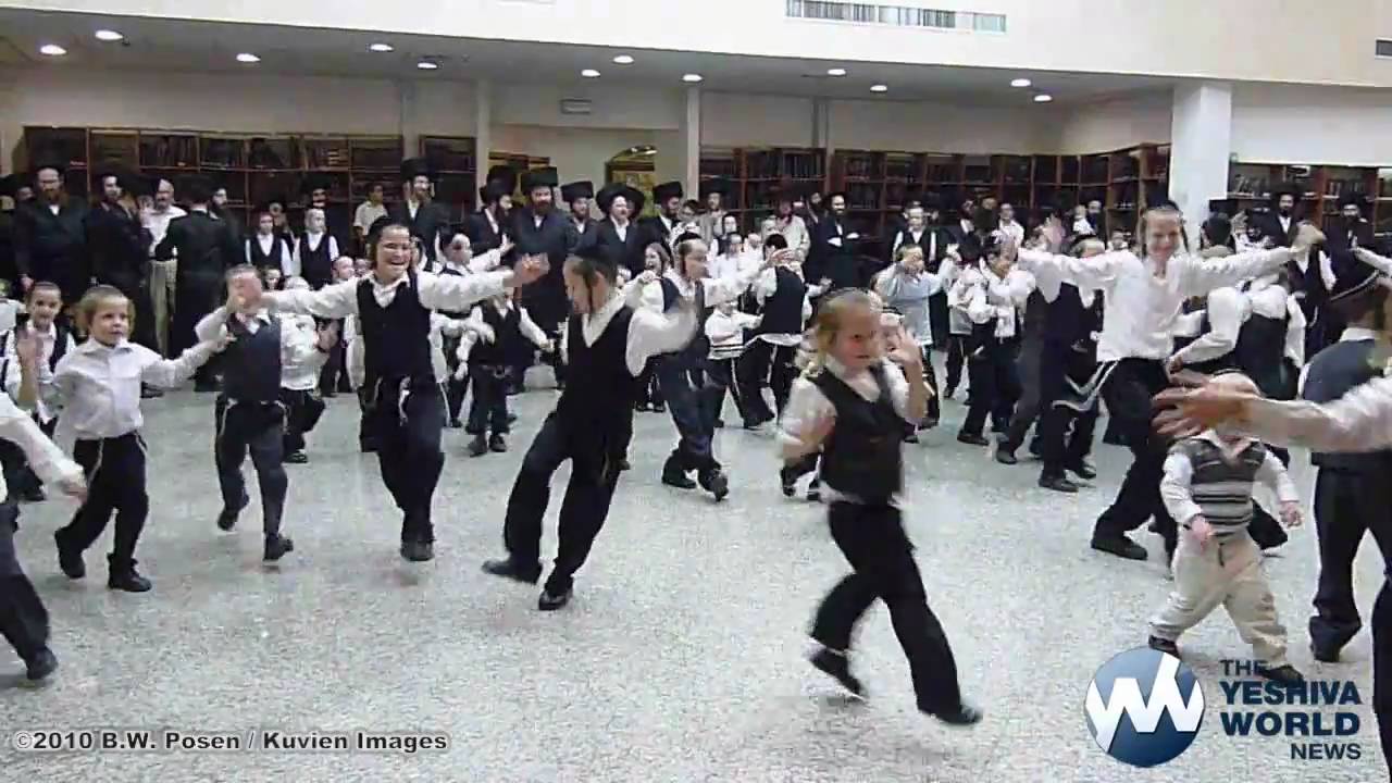 Simchas Beis HaShoeva 5771 @ Karlin