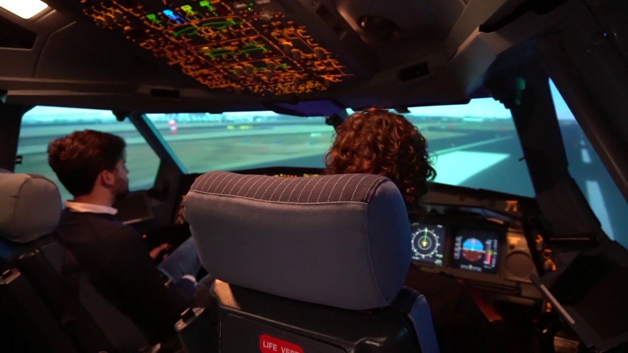 Airbus A330 Simulator Takeoff