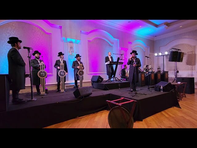 Hershy Langsam Production Meilech Braunstein Shira Choir