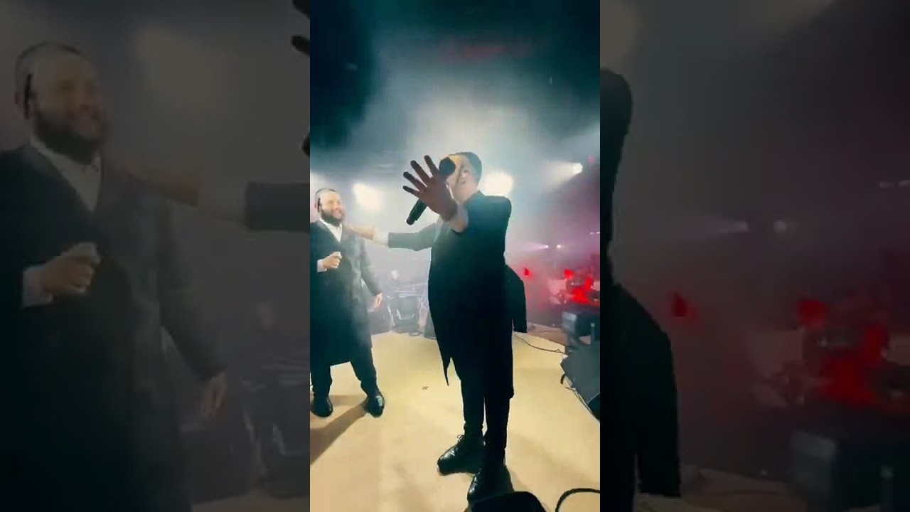 "הקהל דלוק במופע Wow" שרולי גרין 🎤 משה דוד וייסמנדל 🎤 יואלי דיקמן 🎹 🔥🔥🔥🔥🔥🔥🔥