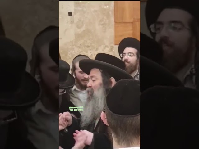 לראשונה מאז שיצא לציבור הרחב הטולנא ניגון אתמול האדמו"ר מבישטנא שליט"א רקד בחתונה עם החתן את הניגון