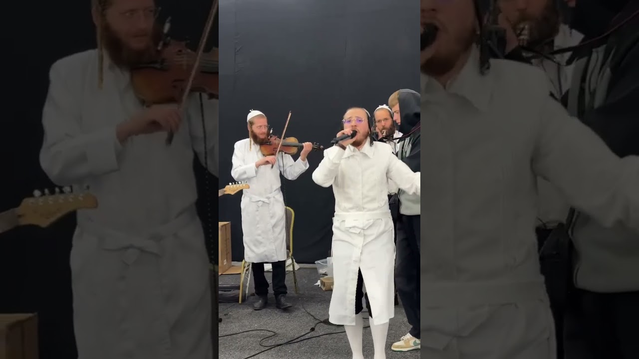 מוצאי ראש השנה באומן