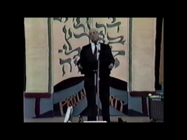 Cantor Charles Bloch Z"L - A Yiddish Mamme