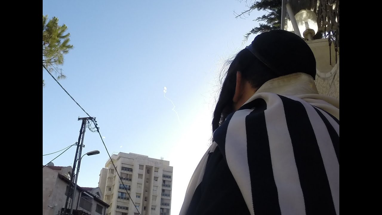 [POV] Iron Dome Intercepts Hamas Rockets Fired Over Jerusalem, Israel [HD]
