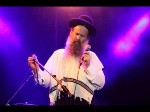 שולי רנד והמעוררים קרב יום