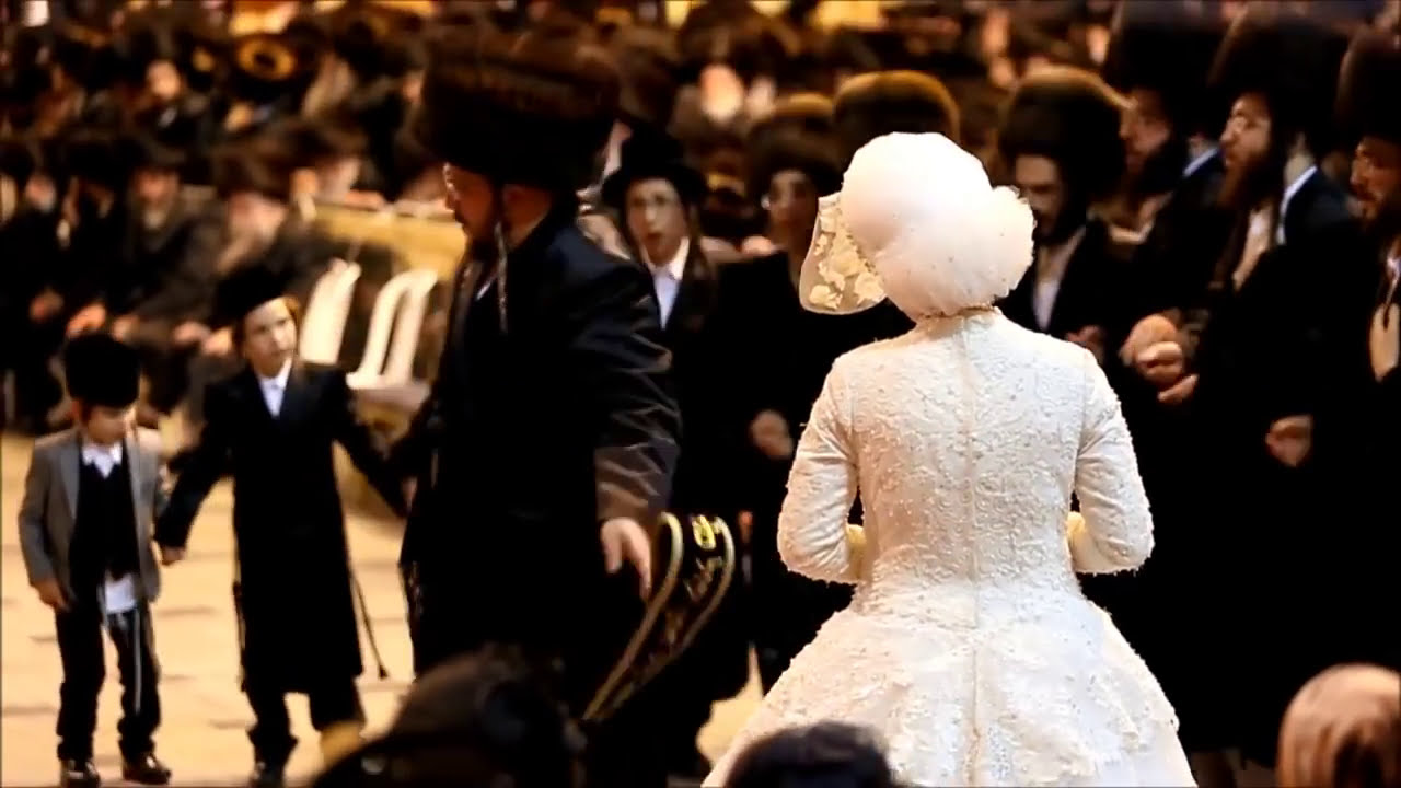 Belz Wedding - Sivan 5777 Chupa and Mitzvah Tantz