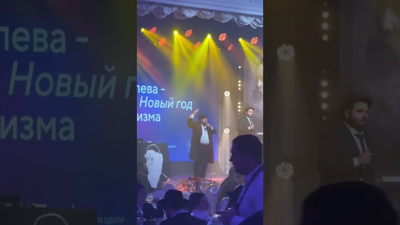 הזמר שלוימי מאיר נחנק מבכי באמצע שירת אני מאמין בי״ט כסלו במוסקבה