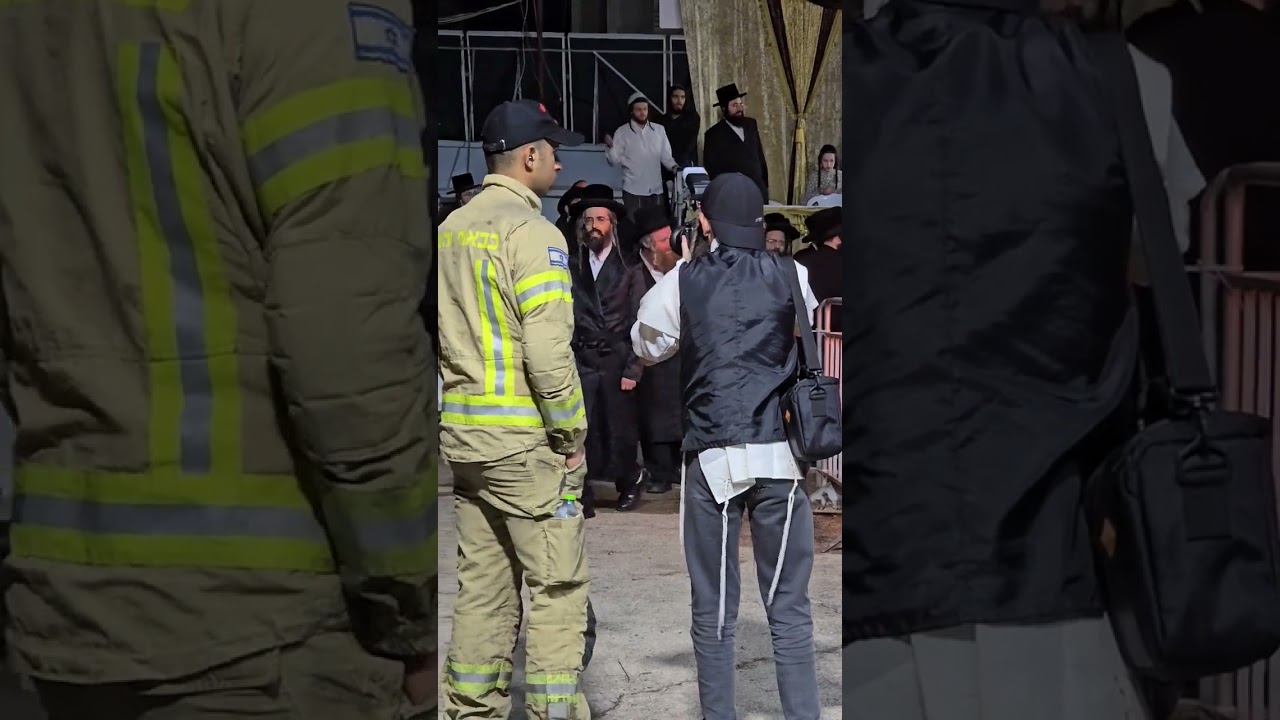 כ"ק האדמור מזווהעיל שליטא בריקוד סוער סביב האש