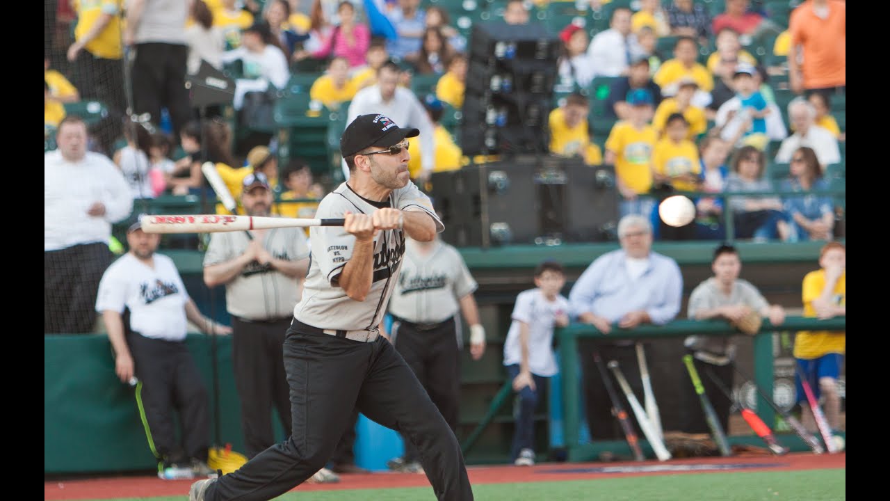 Hatzolah Baseball Game 2016: "Homerun Heroes"