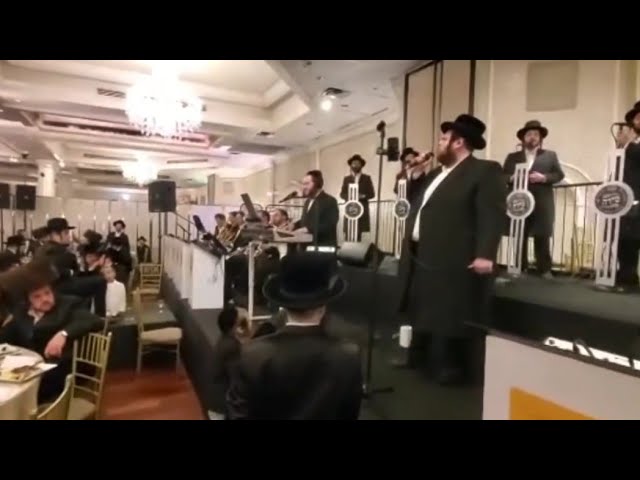 Shmueli Ungar • A. Berko Productions • Shira Choir