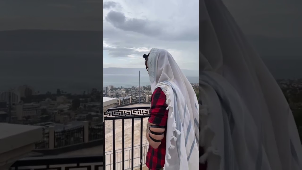 Sometimes One Small Action Opens A Door To Strength. #tefillin #emunah #strenght
