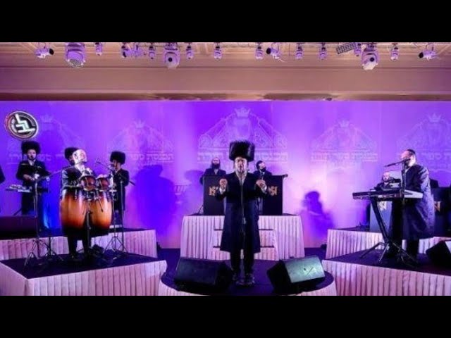 Lipa Schmeltzer, Lev Voices and Naftali Schnitzler - Highlights
