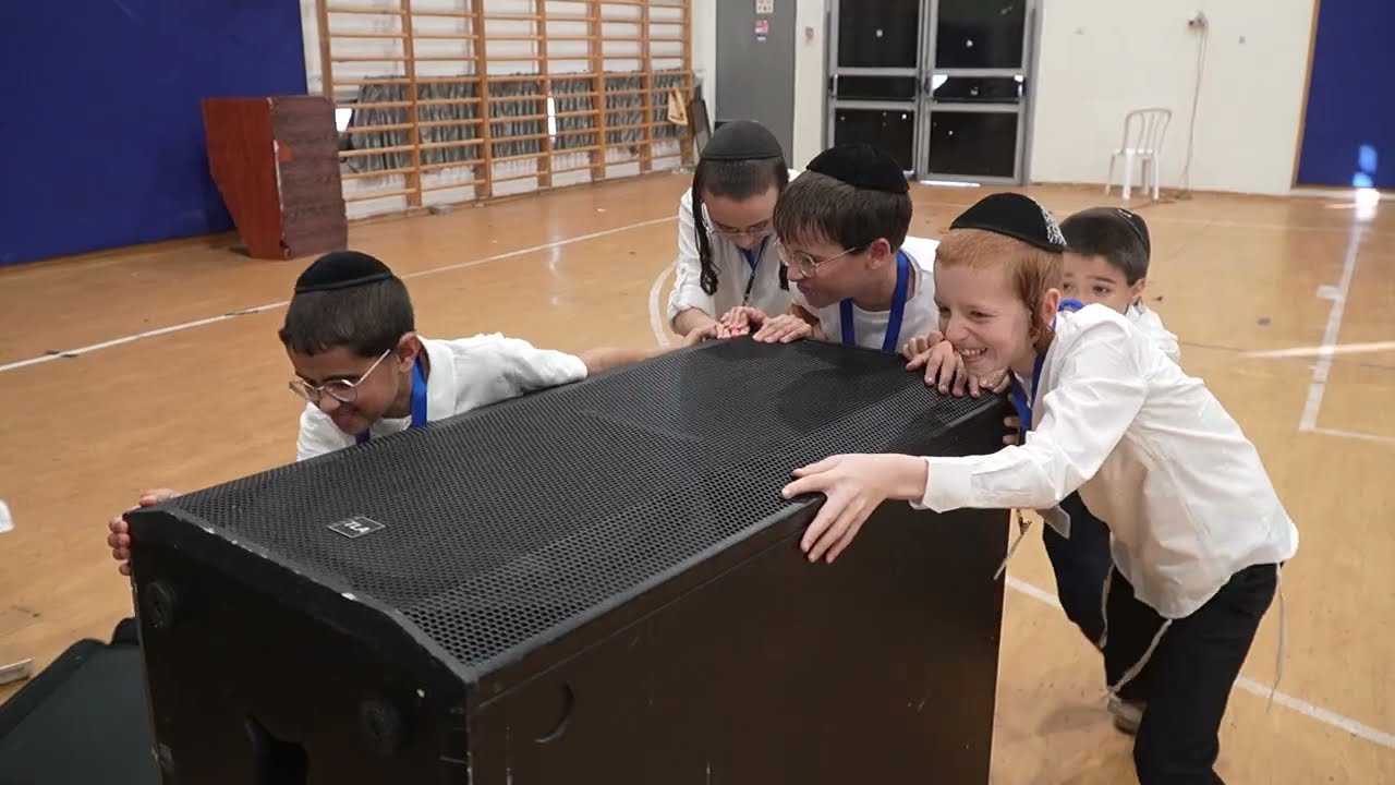 אנעים זמירות - מקהלת פרחי שמיים -  Anim Zemirot - Pirchei Shomayim Boy's Choir