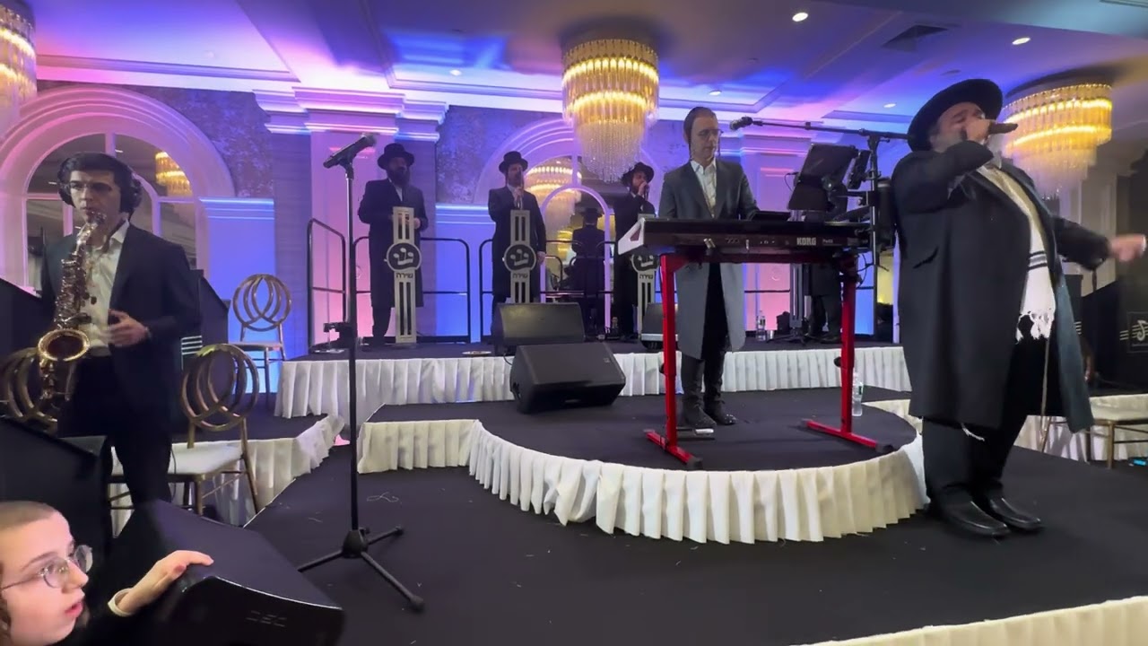 Guttlieb & Hollender Wedding | Singer Yoily Klein with Shira Choir | 🎹 A Yossi Shtendig Production