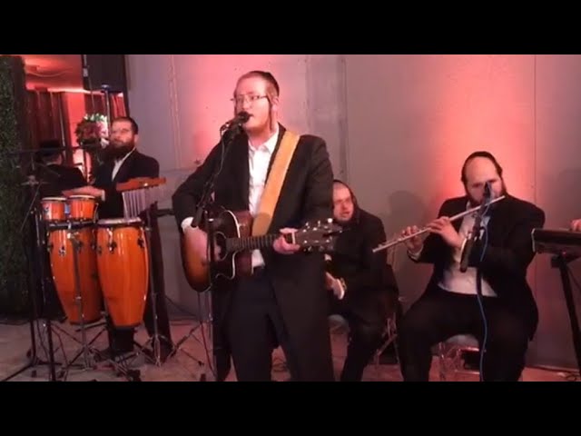 Avrumy Straus ~ Kumzitz | קומזיץ עם אברמי שטרויס