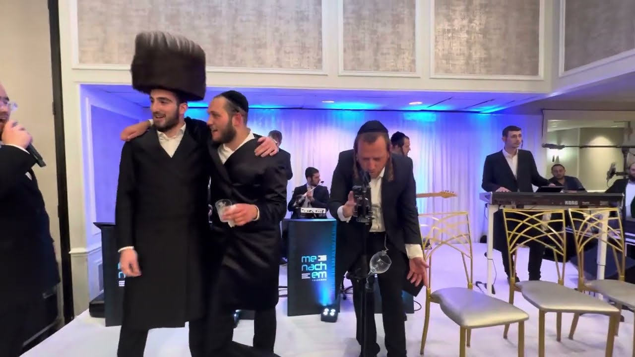 Wedding Kumzitz with Sruly Green and Menachem Friedman on the keys #jewishwedding