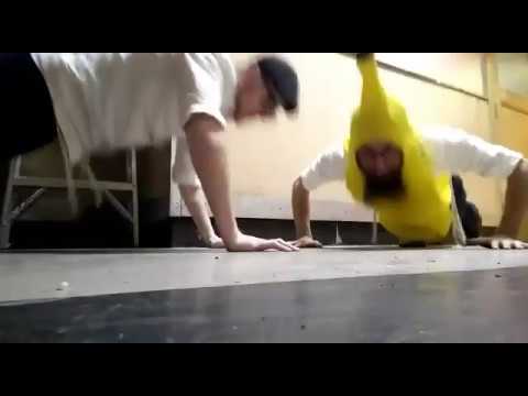 WORKING OUT WITH A BANANA! BANANA RABBI INTRODUCES TLPS!