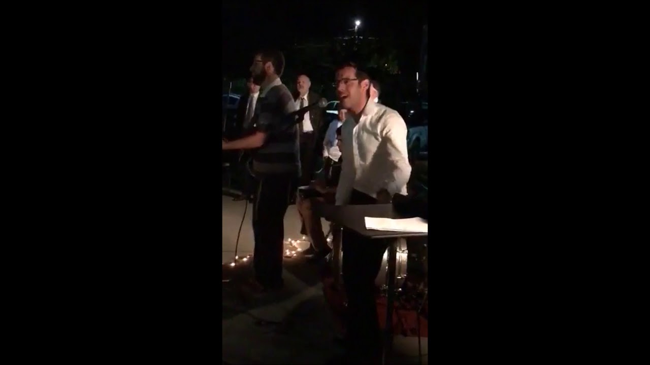 Atlanta Makes Kumzits Moetei Shabbos For Irma Evacuees