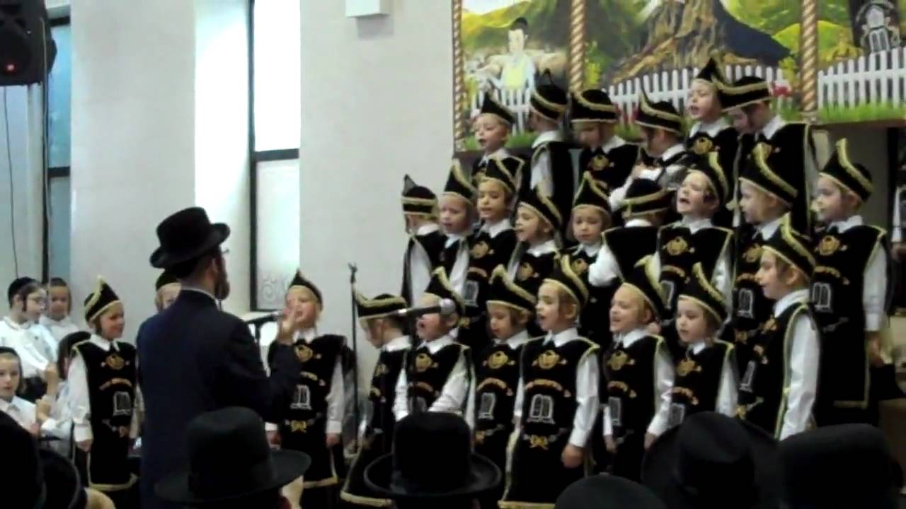 Chumash Seudah at Darchei Chaim 3