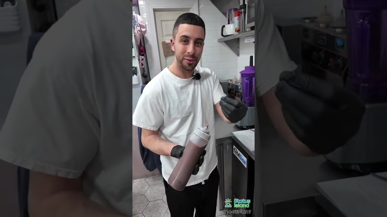 Watch Eliyahu from the Sugar House create an epic acai bowl!