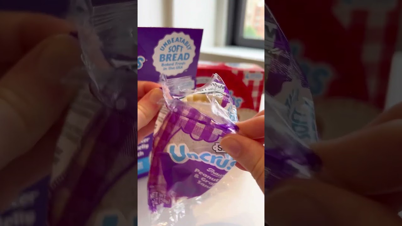 @uncrustables are back under OU Kosher certification!! 🥳