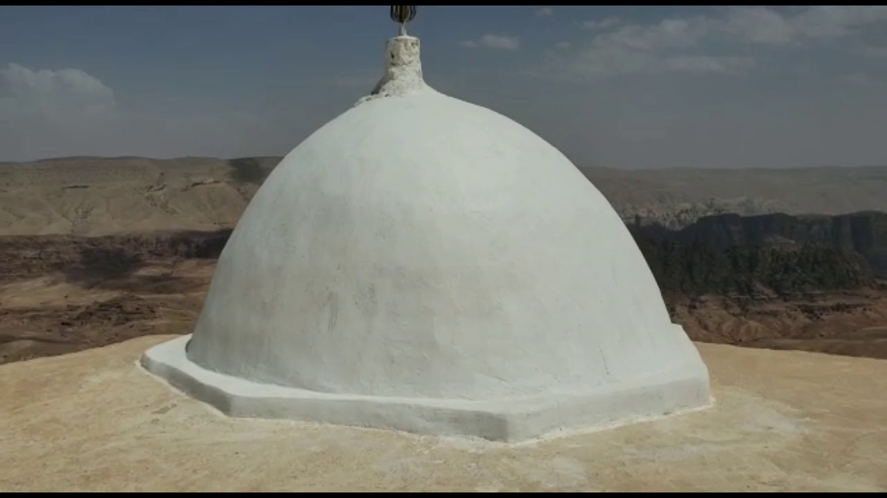 Group Of Chassidim Visit Aharon HaKohen Kever In Jordan