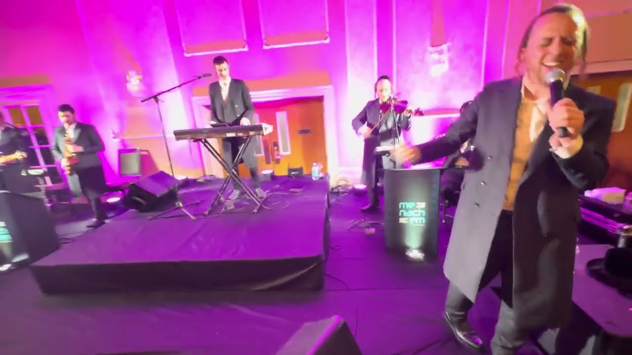 Mnachem Friedman on keys Sruly Green & First Dance @ Shay