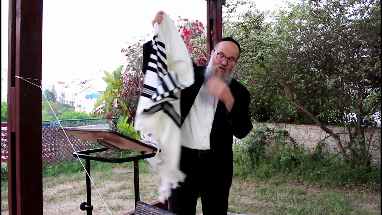 Lev Putting on New Tallis