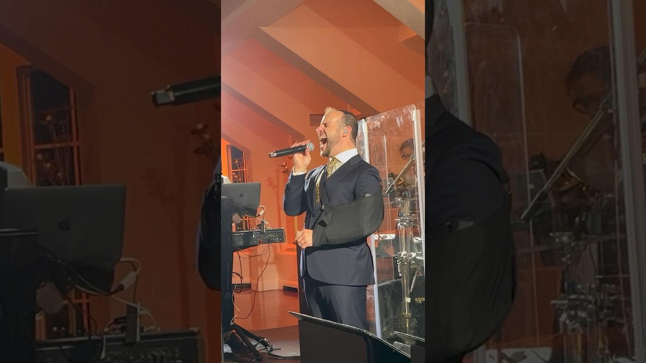 Uptown Funk 🪩 @MordyWeinstein @brunomars @markronson #music #wedding #jewish #cover #funk