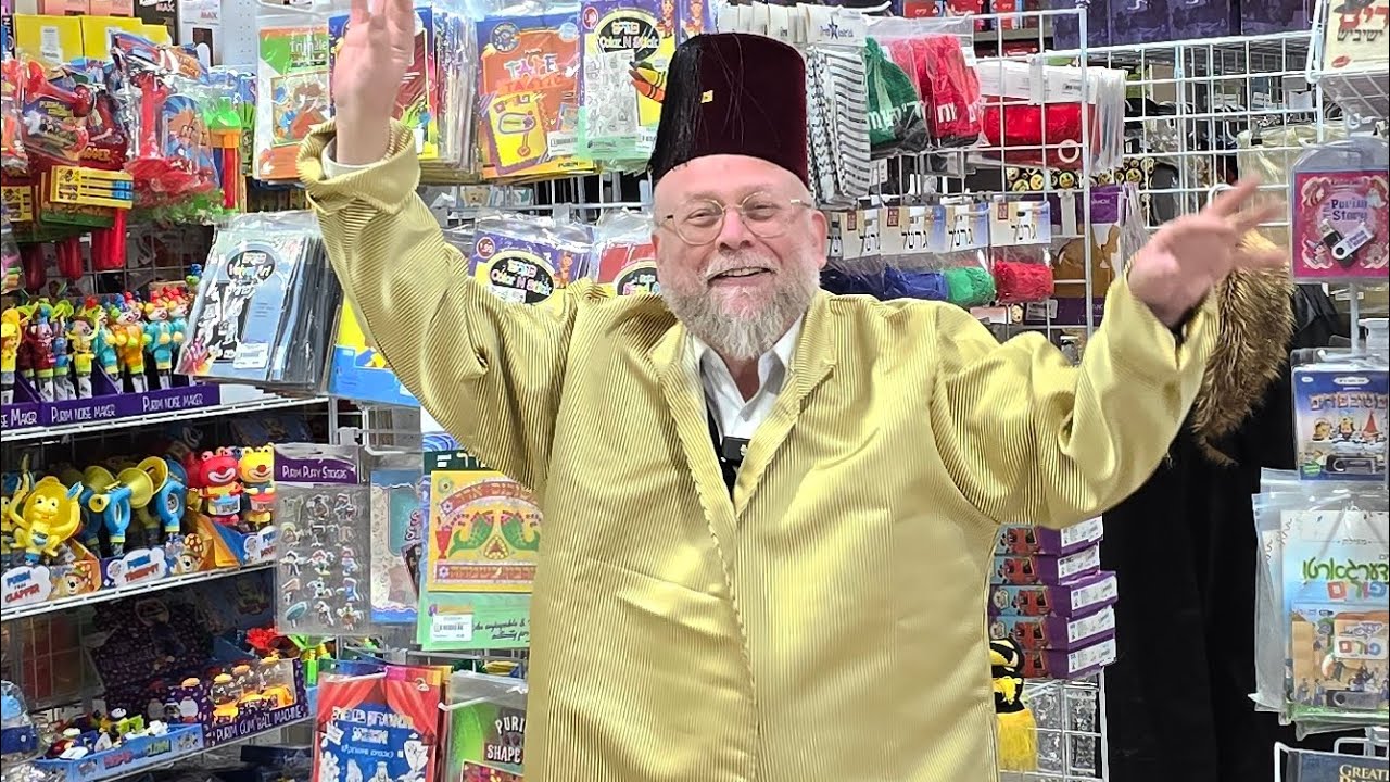 Purim at Judaica Plaza | see how they beautifully renovated the entire store without closing it!