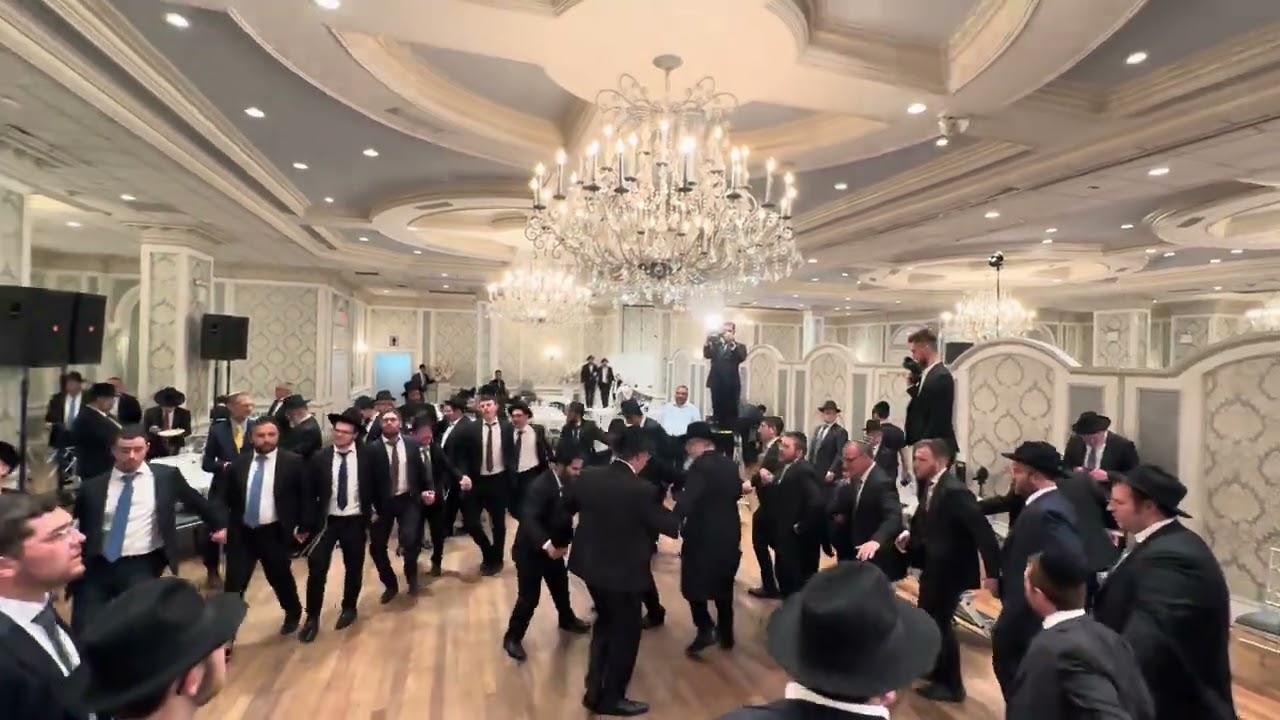 Martin & Maryles Wedding | Singer Kalmy Schwartz | A Dovid Ungarischer Production