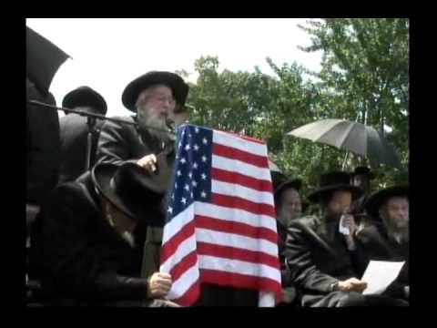 Rabbi Hillel Weinberger at Anti-Zionist Protest in Washington DC