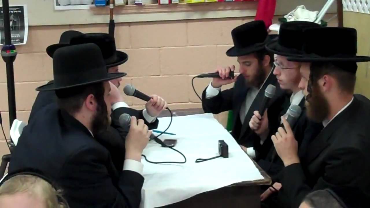 Rubashkin Gathering in Munkchater Camp 1