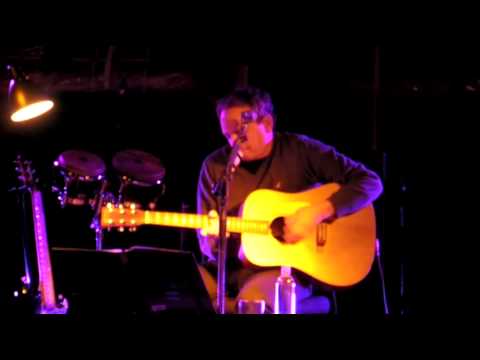 יזהר אשדות - איש השוקולד בחמדיה 19.3.10 - Izhar Ashdot - Chocolate Man