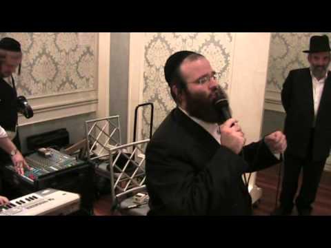 Shloime Taussig Welcomes The Yomim Noraim