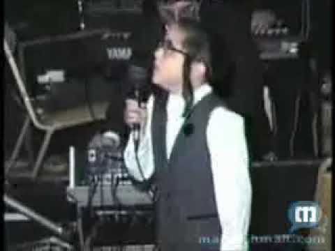Lipa Shmeltzer At 9 Years Old