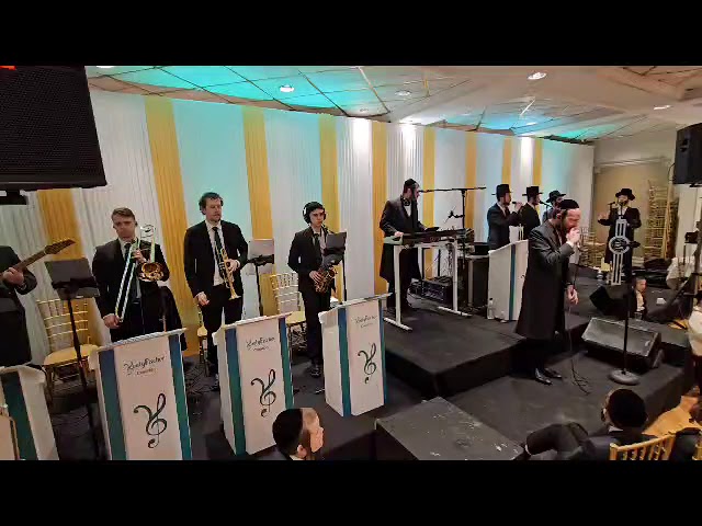 Yoely Fischer Production Menachem Moskowitz Shira Choir