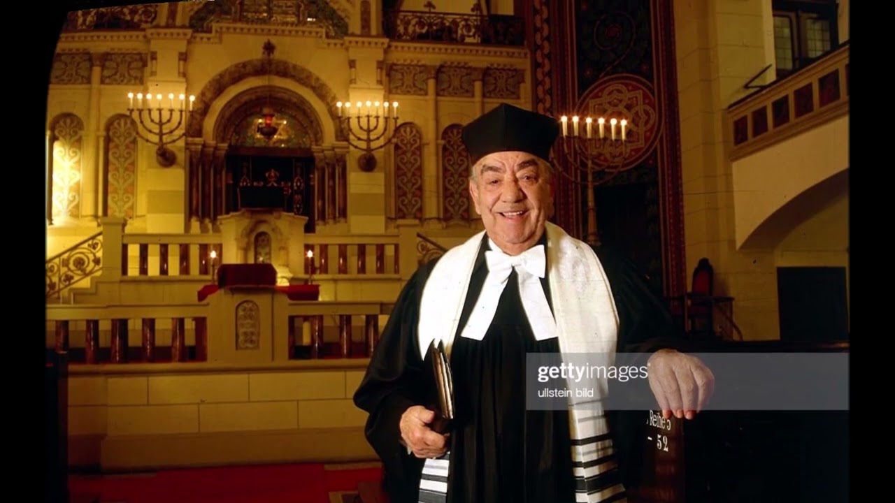 Cantor Estrongo Nachama  Z"L Velirushalayim ircha