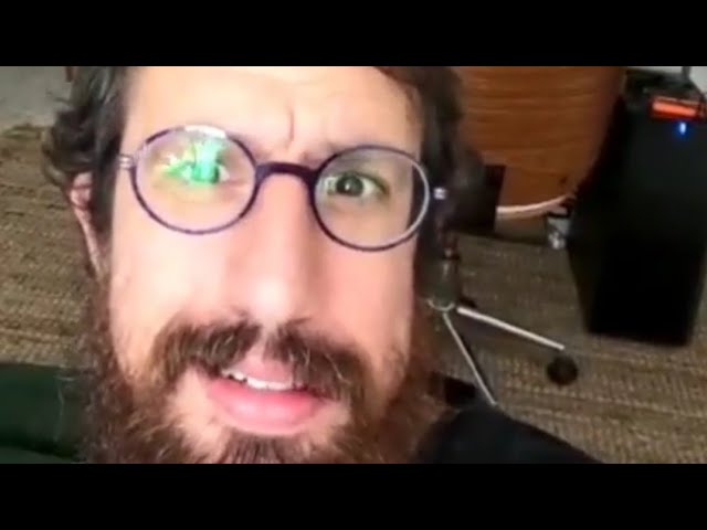 'Vos Iz Neias' - Mendy Pellin Comedy