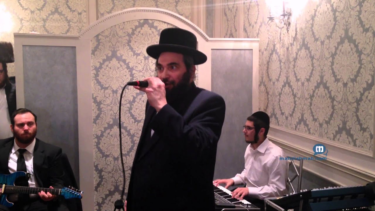 Aba Winkler Singing at Wedding