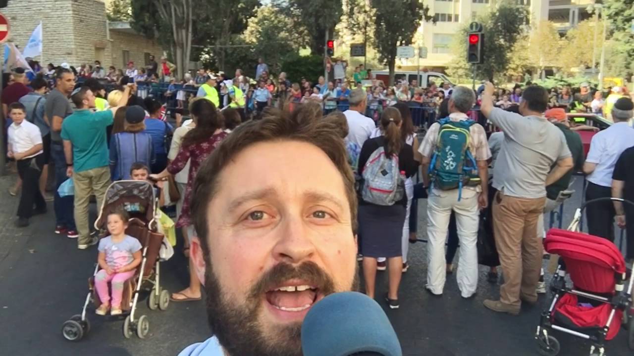 Why Jews should throw candy at the Christian marchers in Jerusalem