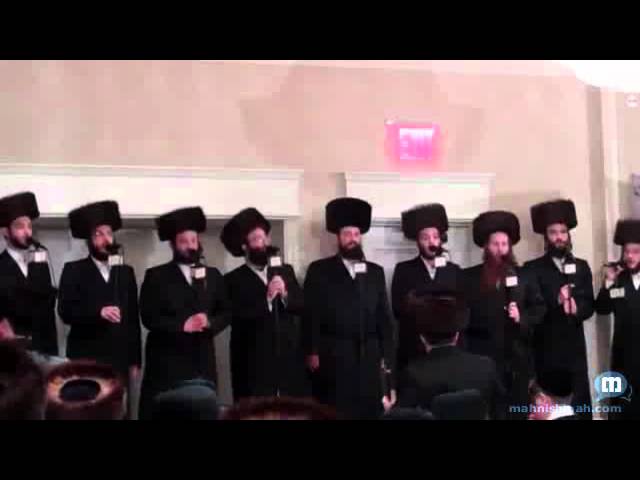 Revach - Yedidim Choir At Hatzolah Auction