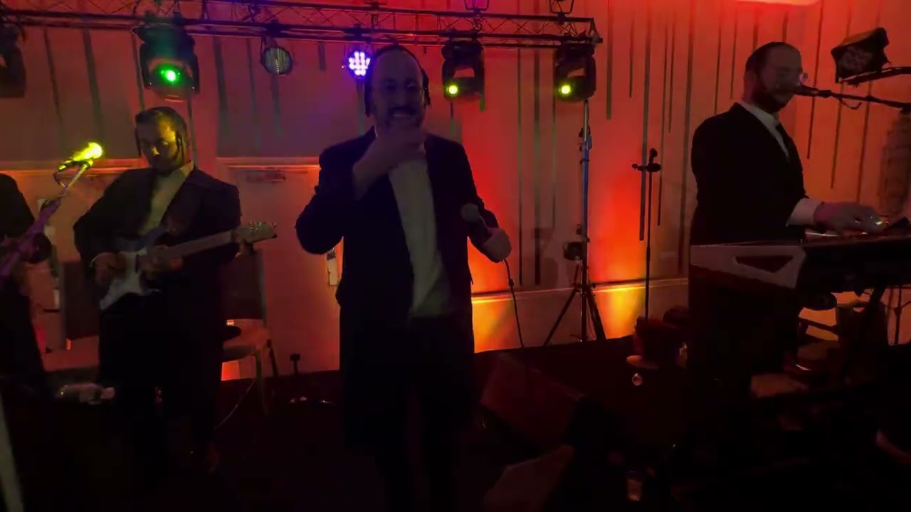 Winkler Wedding | Singer Lipa Schmeltzer | 🎹 A Motty Breier Production.