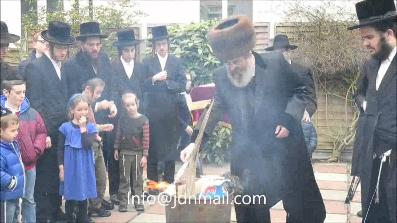 Pesach 5776 With Sadigura Rebbe