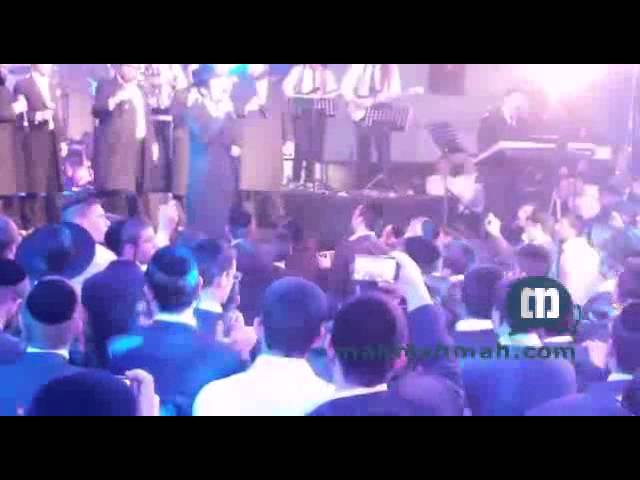 Motti Steinmetz - Shira Choir With Hamenagnim Orchestra