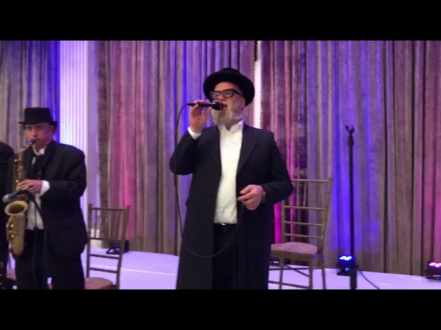 Michoel Schnitzler in Lakewood, with dovi tesler production|מיכאל שניצלער-עד הנה עם דבי טסלר